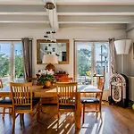 D'hote Chez Amaya Bed & Breakfast 3*